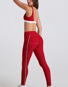 Ensemble de yoga 2 pièces pour femme, taille haute, couleur unie, avec logo personnalisé sur le devant, respirant, séchage rapide, en Spandex/Nylon, taille élastique, prix de gros - Product Image 2