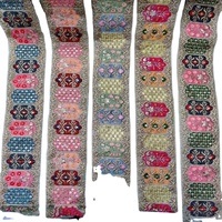 Lacets à motif floral brodé blanc sur mesure, adaptés aux créateurs de robes de mariée et aux créateurs de vêtements pour enfants