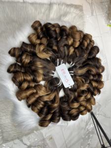 Prix d'usine Extensions de cheveux humains Remy bouclés vietnamiens, double trame, vierges en vrac, toutes couleurs - Product Image 4