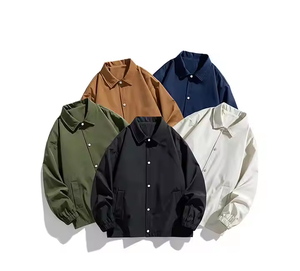 Chaqueta acolchada Unisex con logotipo personalizado Chaqueta de bombardero clásica Ajuste relajado Cremallera Cuello de solapa Lona Impermeable Transpirable Secado rápido - Product Image 3