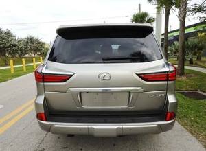 VEHÍCULO Usado 2021 Lexxus LX 570 - Product Image 3