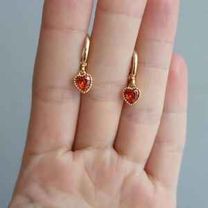 Pendientes de Botón con Dije de Corazón de Granate Rojo, Plata de Ley 925 con Baño de Rodio, Joyería Clásica de Lujo para Regalo - Product Image 3