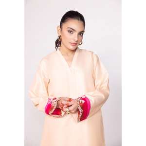 Chemise en satin pour femme, artisanat de couture, soie brute imprimée et brodée, modèle WGK-RSS-PE-2088 - Product Image 2