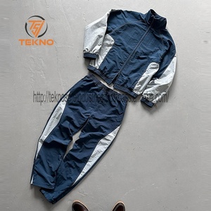 Precio al por mayor 2025 nuevo traje cortavientos con cremallera hecho a medida de alta calidad ropa de exterior de tendencia chándal cómodo para hombres - Product Image 2