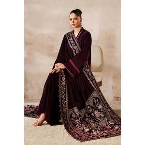 Châle en velours brodé VS-64-Léger MAROON Étole longue d'hiver pour femme - Product Image 2