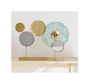 Arte moderno de pared de Metal de aluminio para sala de estar Forma de tamaño personalizado Cuerda Colgante Diseño interior para el hogar y hoteles en La India - Product Image 5