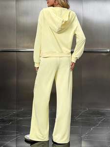 Conjunto Deportivo Unisex Estilo Urbano Ropa de Gimnasio Conjunto Deportivo Moderno para Hombre y Mujer - Product Image 2