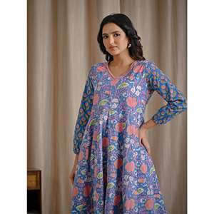 Vestido Anarkali Azul con Estampado de Algodón Hecho a Mano, Estilo Pakistaní, Salwar Saree Indio Hecho de Modal y Georgette - Product Image 1