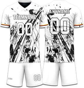 Venta al por mayor de alta calidad de transferencia de calor impreso sólido de manga corta camisetas de fútbol conjuntos de equipos personalizados uniformes ligeros de secado rápido - Product Image 5