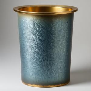 Contenedor de Basura Metálico de Uso Comercial, Diseñado para Hoteles, Restaurantes y Oficinas, Estructura Resistente, Apariencia Elegante, Tapa con Pedal - Product Image 6