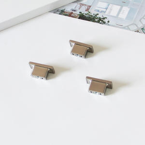 Poignées de meubles rectangulaires contemporaines en alliage de zinc, argentées, pour tiroirs de commode, boutons pour armoires de cuisine et placards de chambre - Product Image 2