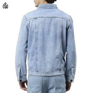 Diseño personalizado Denim invierno cálido chaqueta gruesa al por mayor ropa de calle moda Denim chaqueta de invierno hombres OEM mantenido - Product Image 3