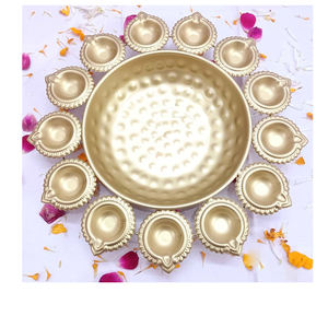 Urli ลายใบไม้ขนาดใหญ่รูปทรงกลมทำจากทองเหลืองแข็งสำหรับตกแต่งงานแต่งงานและงานอีเวนต์ - Product Image 3