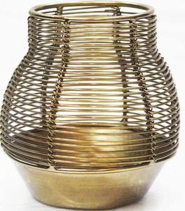 Farol de Diseño Grabado de Última Generación, Farol de Metal de Hierro con Recubrimiento en Polvo, Lámpara de Huracán para Decoración del Hogar y Jardín para Navidad y Pascua - Product Image 3