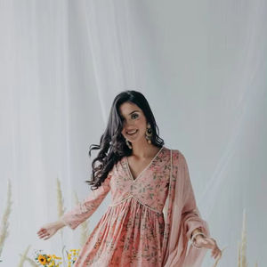 Vente en gros de tissu de coton Kurti imprimé numériquement avec manche complète et Sharara avec Dupatta - Product Image 1
