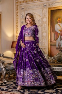 Royal Purple Mirror Work bordado Lehenga Choli Set Dupatta tradicional Navratri Festival Garba Ghaghra Outfit para invierno - Product Image 3