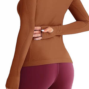 Vente en gros de t-shirt de course respirant pour femmes de la meilleure qualité Nouvelle arrivée avec service OEM - Product Image 6