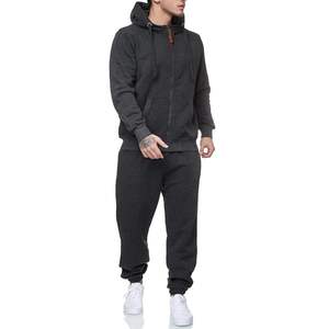 Conjunto Deportivo Personalizado para Hombre con Capucha y Estampado Sólido, Calidad Premium, 100% Algodón, Cómodo, Transpirable y Ligero - Product Image 1