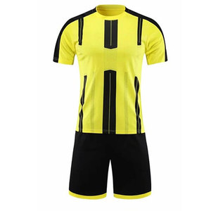 Nouveau design, uniforme de football de style moderne, qualité supérieure, meilleure couleur, uniforme de football en vente - Product Image 1