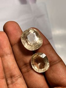 Cojín de topacio amarillo natural, piedra preciosa tallada como Zafiro Amarillo, Pukhraj para accesorios de joyería DIY - Product Image 2