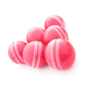 Ballon de cricket de haute qualité HB SPORTS HS-HB-05, couleur personnalisée, 100% coton, avec les meilleurs designs de logo et balle dure pour les matchs de cricket - Product Image 6