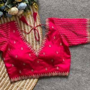 Blusa moderna con cuello en V con diseño tejido y hilo Zari Trabajo Bodas Logotipo bordado de moda/Patrón Decoración con lentejuelas - Product Image 3