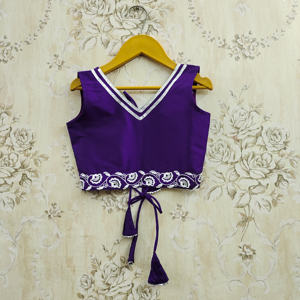 Shoryam Fashion – Nouvelle Arrivée : Lehenga Choli Longue pour Filles, Qualité Premium, Tendance Ethnique, Broderie Violette, Idéal pour Fêtes - Product Image 3