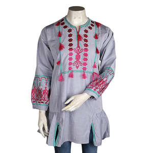 เสื้อปักลายผู้หญิง - สีเทาอ่อน - Product Image 3