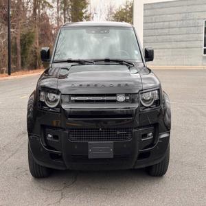 MEJOR PRECIO PARA 2023 Land Rover Defender 110 X-Dynamic SE - Product Image 1