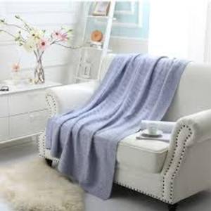 Manta polar de poliéster reciclado directo de fábrica 150x200 cm medio térmico 6,5 MM de espesor desechable para el hogar hecho India - Product Image 1