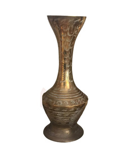 Florero de latón de alta calidad con acabado pulido de grabado duradero para decoración del hogar de mesa y Decoración de mesa - Product Image 1