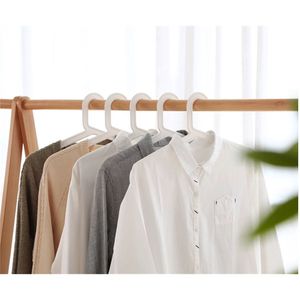 Cintre en bois à épaules larges pour garde-robe salle de bain salon-cintre pour hôtel et magasins - Product Image 2