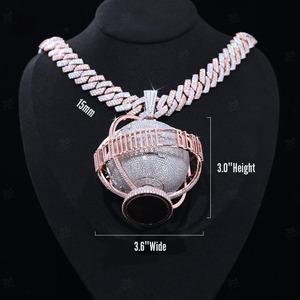 Collar con Colgante de Mapa Mundial en Oro Rosa con Diamantes, Diseño Hip Hop 3D con Incrustaciones de Moissanita VVS, Acabado Chapado en Oro para Fiestas - Product Image 1
