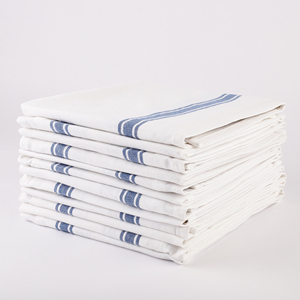 Serviette de cuisine en coton recyclé Vintage Strips en rouge pour la cuisine de golf - Product Image 1