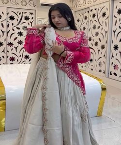 ชุดปาร์ตี้ล่าสุดผู้หญิงอินเดียเสื้อผ้าผู้หญิง lahenga ชุดงานแต่งงานงานปักหิน choli blouse dupatta lahnega - Product Image 5