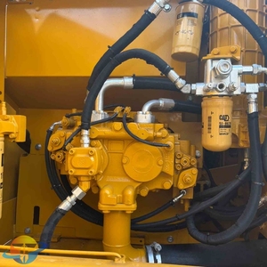 Excavatrice Caterpillar 323D2L d'occasion pour la construction générale, importée du Japon - Product Image 4