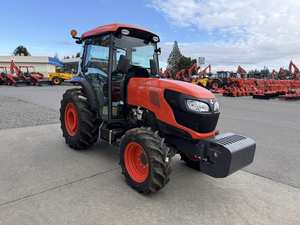 Tractor Kubota M4N-071HDC12 4WD 2025: Diseño Compacto de 71 HP con Potencia y Precisión Avanzadas - Product Image 3