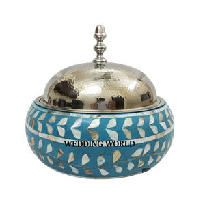 Olla de doble pared de acero inoxidable martillado con acabado mate, cacerola de diseño de lujo, calentador de alimentos metálico clásico, elegante y sofisticado. - Product Image 3