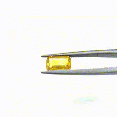 Zafiro Amarillo Natural de Bangkok de 2 Quilates Sin Tratar, Corte Esmeralda, con Peridoto, Alejandrita, Aguamarina y Turmalina - Product Image 2