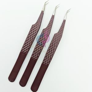 Pince à cils en acier inoxydable durable à 45 degrés pour éventer et isoler emballage bleu personnalisé de marque privée de couleur marron - Product Image 6