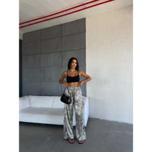 Pantalones Casuales de Satén de Pierna Ancha con Cintura Elástica Alta y Característica Transpirable - Product Image 3