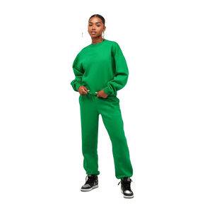 Ensemble de survêtement personnalisé en gros pour homme : sweat à capuche à manches longues et pantalon de jogging uni pour l'hiver - Product Image 2