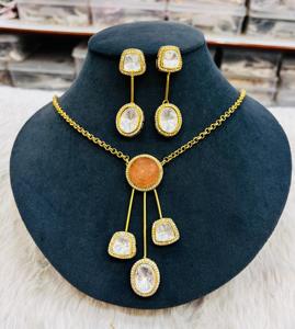 Ensemble de collier Moissanite Polki avec doublet Stone pour femmes, idéal pour la fête, ensemble de collier minimal de luxe, dernier design simple - Product Image 2