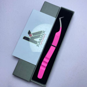 Pinzas de extensión de pestañas rosas de punto de precisión de largo volumen con caja Acabado de extremo superior de acero inoxidable de alta calidad - Product Image 1