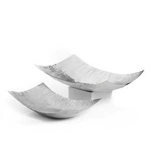 Bandeja decorativa de metal martillado al por mayor, bandeja para servir el desayuno chapada en oro de diseño perfecto, bandeja de transporte de comida de tamaño personalizado para el hogar - Product Image 5