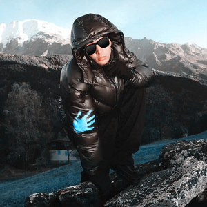 AQTQ Vente en Gros Streetwear Vintage Manteau Doudoune Unisexe à Capuche Coupe-Vent Lourd Thermoréactif Hiver Veste Changeant de Couleur - Product Image 5