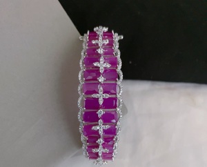 Bracelet en diamant américain de haute qualité à la mode pour femmes et filles Bracelet cadeau de conception de Zircon étincelant à la mode - Product Image 3