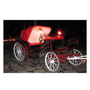 Comercial Royal Victorian Horse-Drawn Buggy Profesional y elegante Estilo clásico moderno a la venta para bodas inglesas EE. UU. - Product Image 1