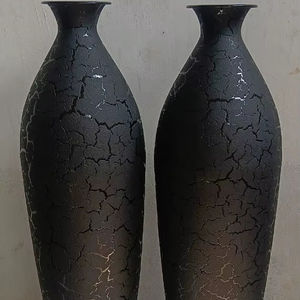 Florero de hierro hecho a mano de alta calidad, jarrón de Metal decorativo de diseño moderno para interiores de hogar y Hotel para celebraciones de cumpleaños - Product Image 1