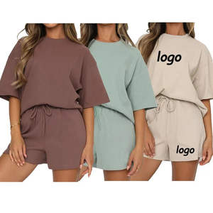 Conjunto Casual de 2 Piezas para Mujer, Camiseta de Manga Corta y Pantalones Cortos por Encima de la Rodilla, Conjunto de Verano de Alta Calidad - Product Image 1